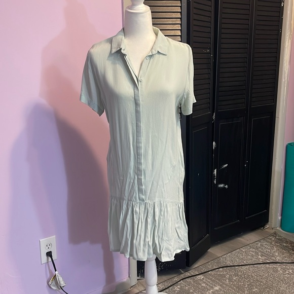 Mini dress from Scandinavian Appearance Minimum - Picture 1 of 5